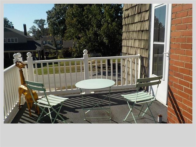 1216 W 4th Street, Coffeyville, KS 67337