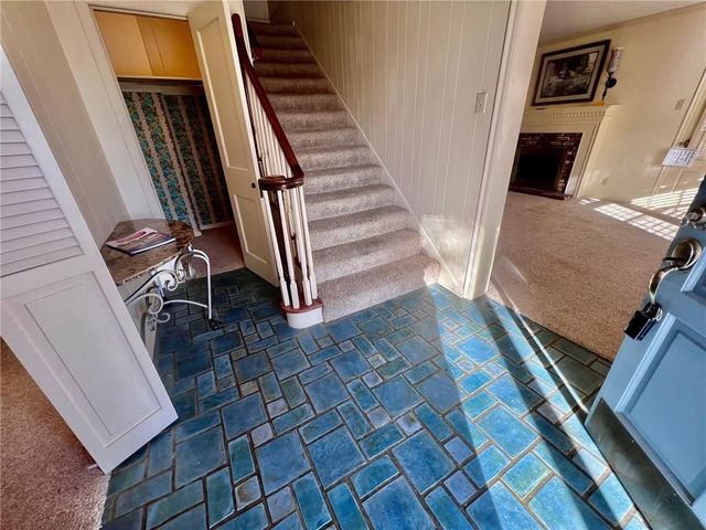 1216 W 4th Street, Coffeyville, KS 67337