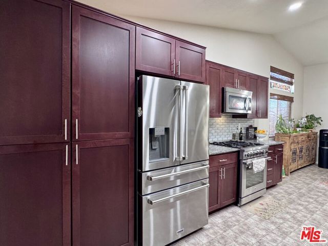 17794 Cabazon Road, Apple Valley, CA 92307