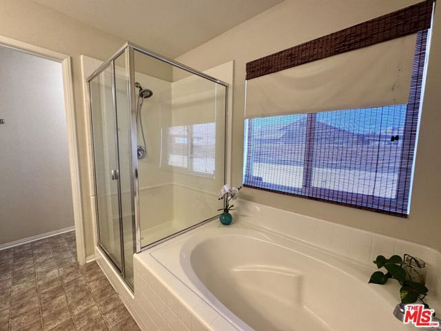 17794 Cabazon Road, Apple Valley, CA 92307