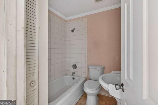 527 Tibet Avenue C4, Savannah, GA 31406