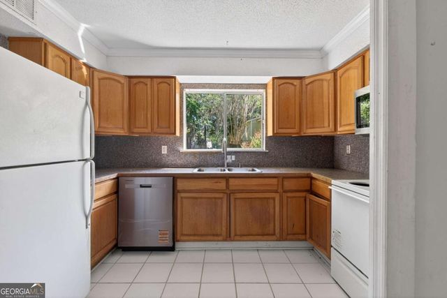 527 Tibet Avenue C4, Savannah, GA 31406