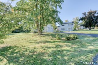 1128 Poqunock Avenue, Windsor, CT 06095