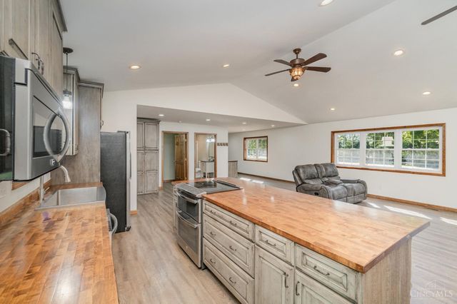 1295 Hales Branch Road, Jefferson Twp, OH 45148