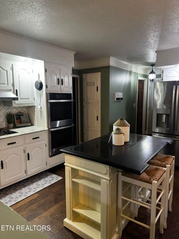 136 McClellan Rd, Madisonville, TN 37354