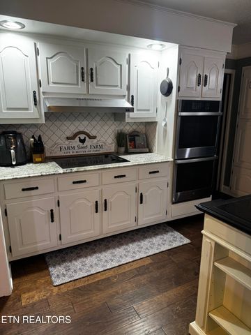 136 McClellan Rd, Madisonville, TN 37354