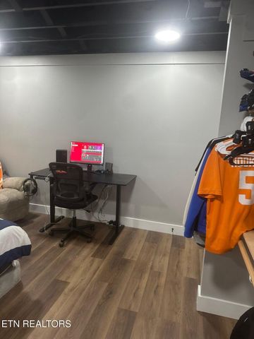 136 McClellan Rd, Madisonville, TN 37354