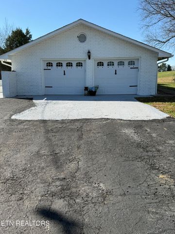 136 McClellan Rd, Madisonville, TN 37354