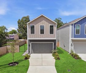 7208 Shadyvilla Lane, Houston, TX 77055