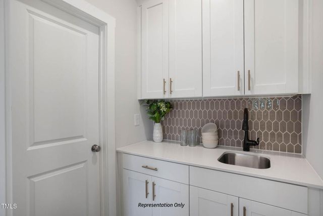 467 Sweetfern Lane, Zebulon, NC 27597