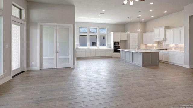 187 Hillside Park, San Antonio, TX 78253