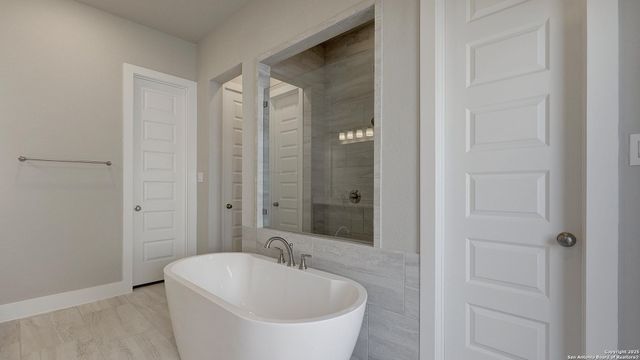 187 Hillside Park, San Antonio, TX 78253