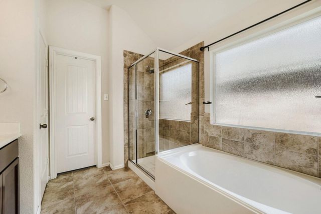 122 Sandstone TRL, Buda, TX 78610