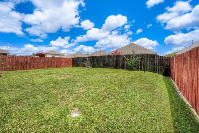 122 Sandstone TRL, Buda, TX 78610