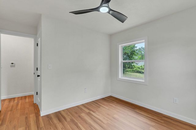 2612 N Green, Wichita, KS 67219