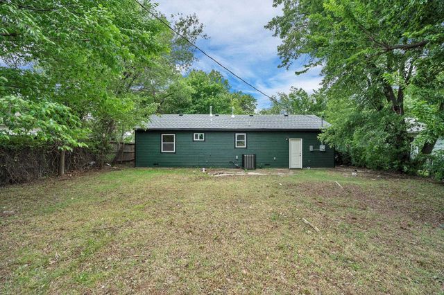 2612 N Green, Wichita, KS 67219