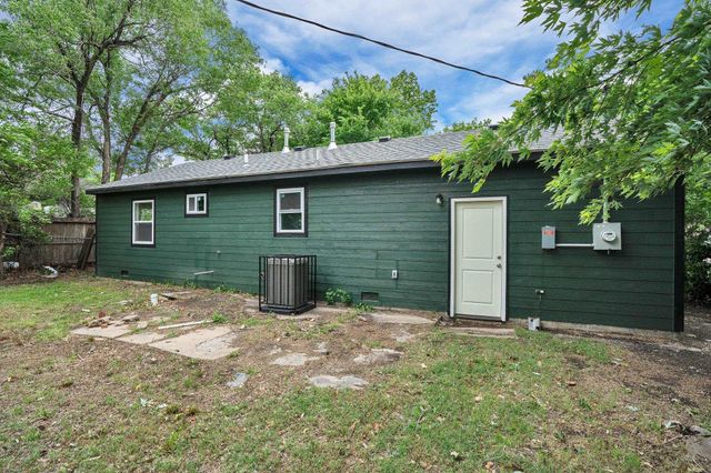2612 N Green, Wichita, KS 67219