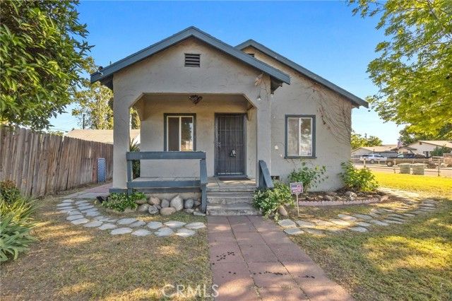 2829 Dracena Street, Bakersfield, CA 93304