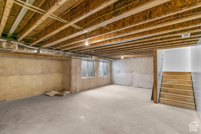 671 N 200 E, Providence, UT 84332