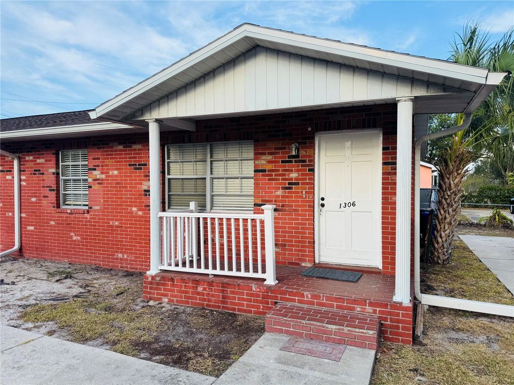 1306 GOLCONDA ROAD, Lakeland, FL 33801