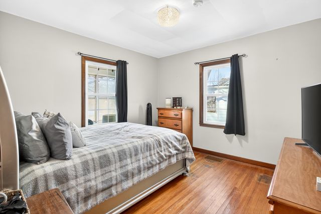 1336 Florence Avenue, Clinton, IA 52732