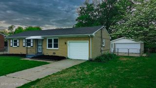 11214 Deering Rd, Louisville, KY 40272