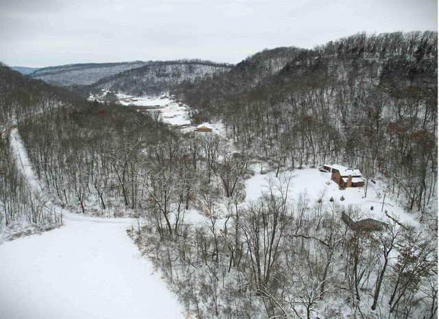 46748 Torgerson Road, Soldiers Grove, WI 54655