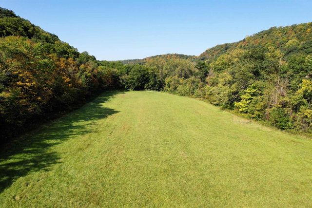 46748 Torgerson Road, Soldiers Grove, WI 54655