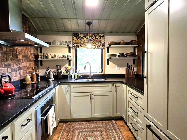 46748 Torgerson Road, Soldiers Grove, WI 54655