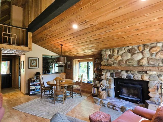 46748 Torgerson Road, Soldiers Grove, WI 54655