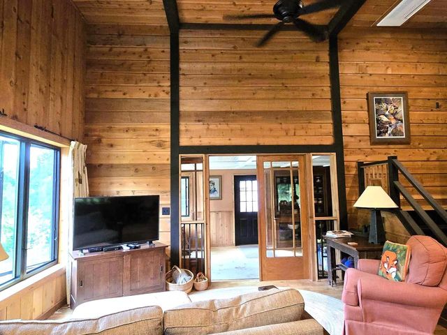 46748 Torgerson Road, Soldiers Grove, WI 54655