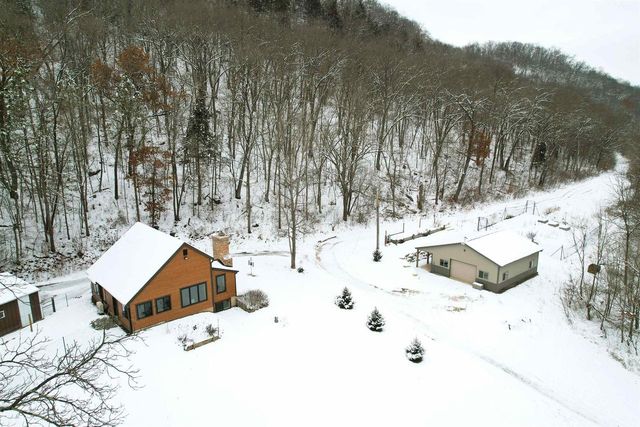 46748 Torgerson Road, Soldiers Grove, WI 54655