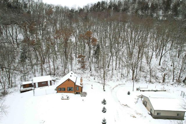 46748 Torgerson Road, Soldiers Grove, WI 54655
