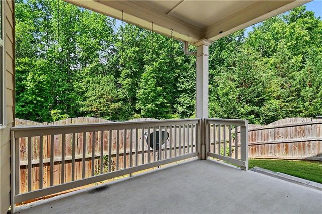 5985 Carruth Lake Drive, Cumming, GA 30028