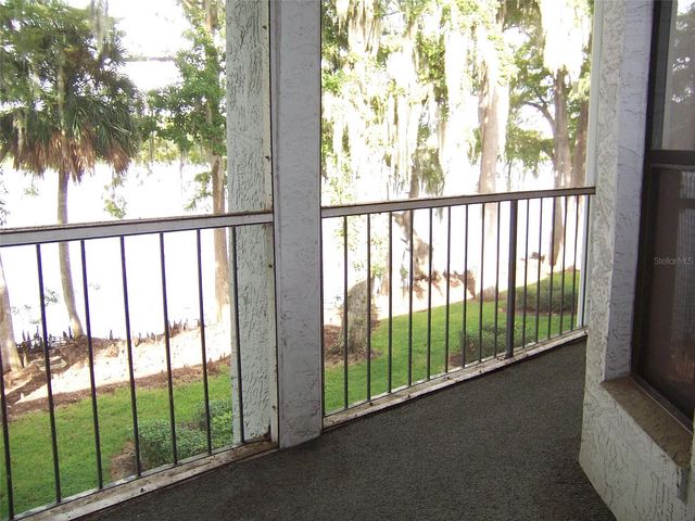 25204 NORTHLAKE DRIVE 25204, Sanford, FL 32773