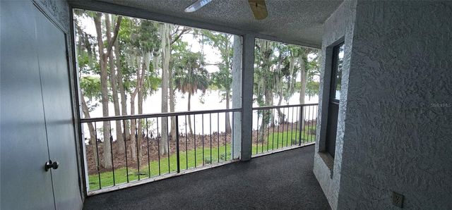 25204 NORTHLAKE DRIVE 25204, Sanford, FL 32773