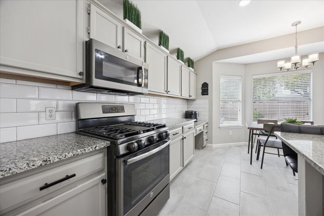 15400 Ozone PL, Austin, TX 78728