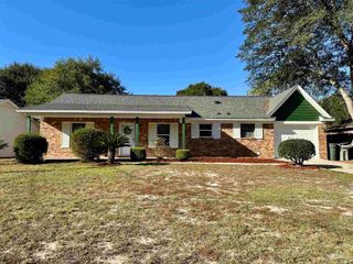 10714 Silver Creek Dr, Pensacola, FL 32506
