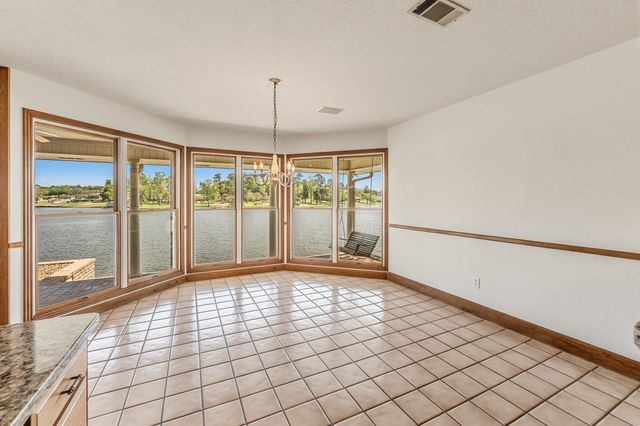 2008 Wickersham Drive, Huntsville, TX 77340