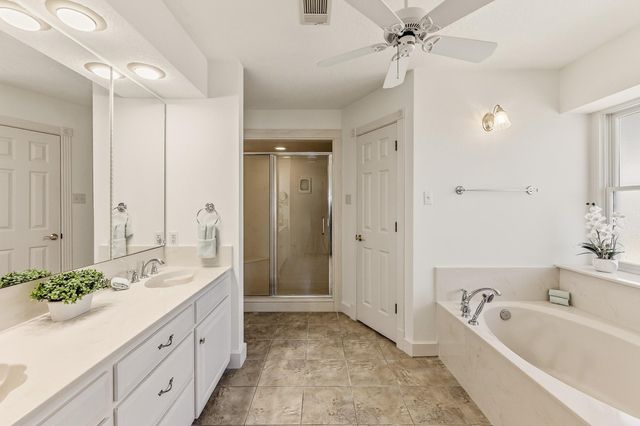 2008 Wickersham Drive, Huntsville, TX 77340