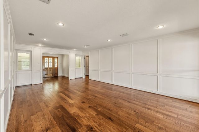 2008 Wickersham Drive, Huntsville, TX 77340