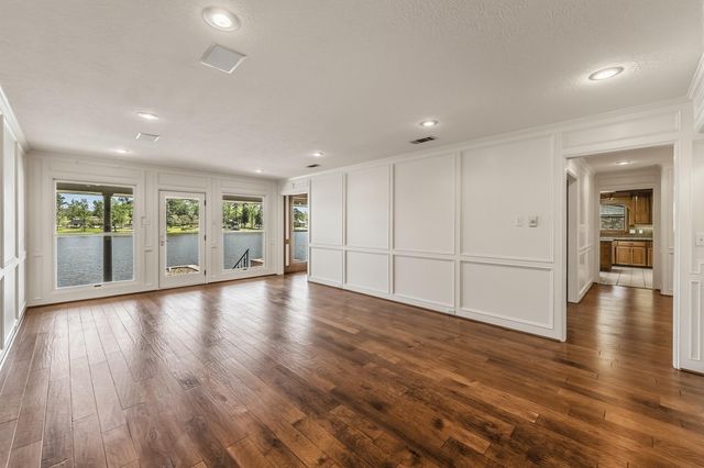 2008 Wickersham Drive, Huntsville, TX 77340