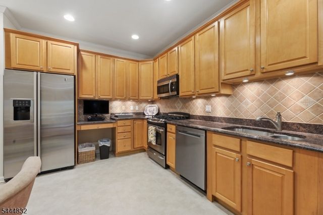 7118 Warrens Way 118, Wanaque Boro, NJ 07465