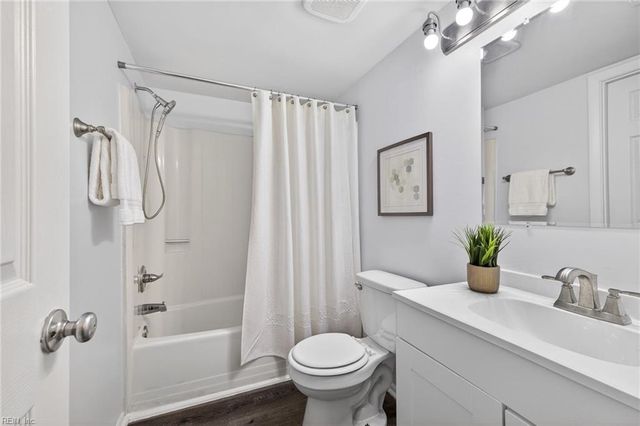 443 Shelter DR, Virginia Beach, VA 23462