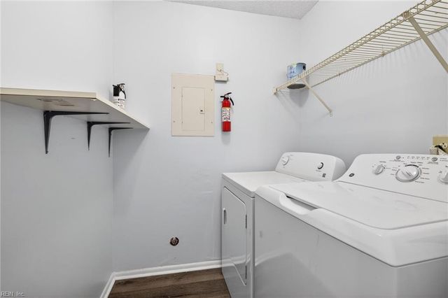 443 Shelter DR, Virginia Beach, VA 23462