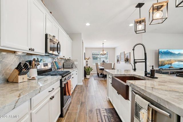 2132 W SIERRA SUNSET Trail, Phoenix, AZ 85085