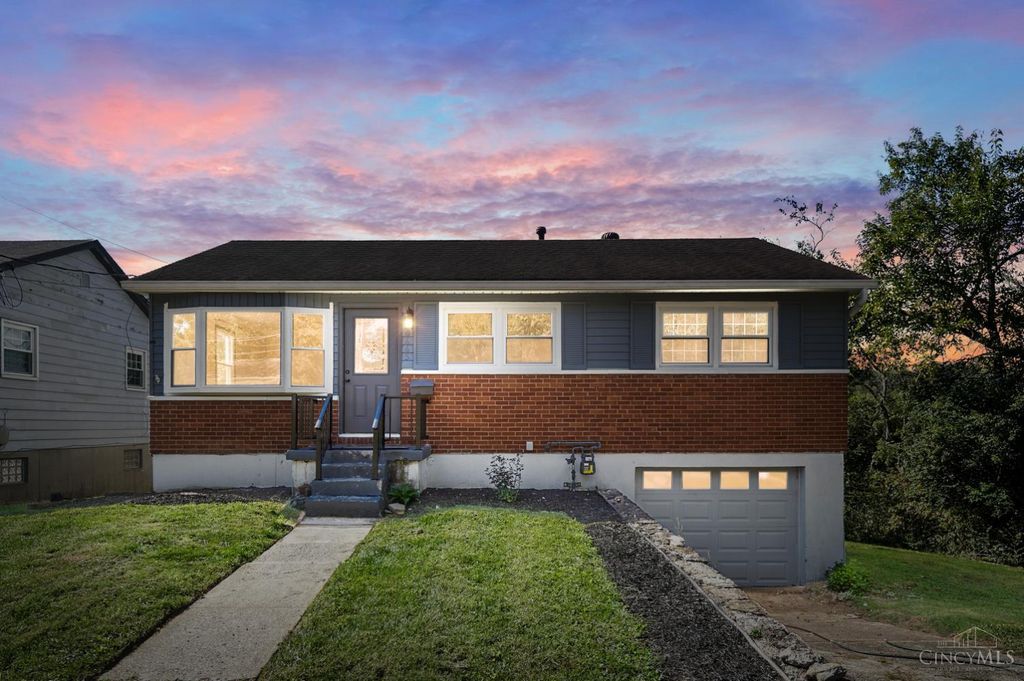 8445 Flamingo Lane, Colerain Twp, OH 45239