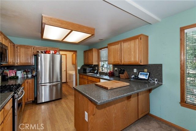 28223 North Bay, Lake Arrowhead, CA 92352