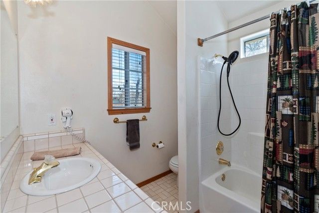 28223 North Bay, Lake Arrowhead, CA 92352