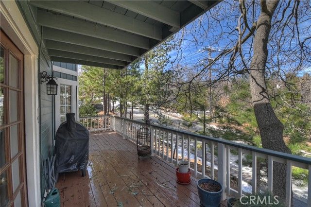 28223 North Bay, Lake Arrowhead, CA 92352